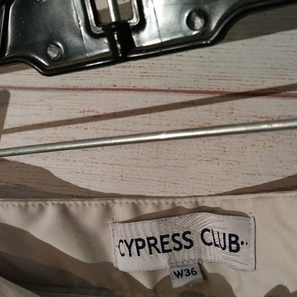 Golf shorts - Picture 2 of 3